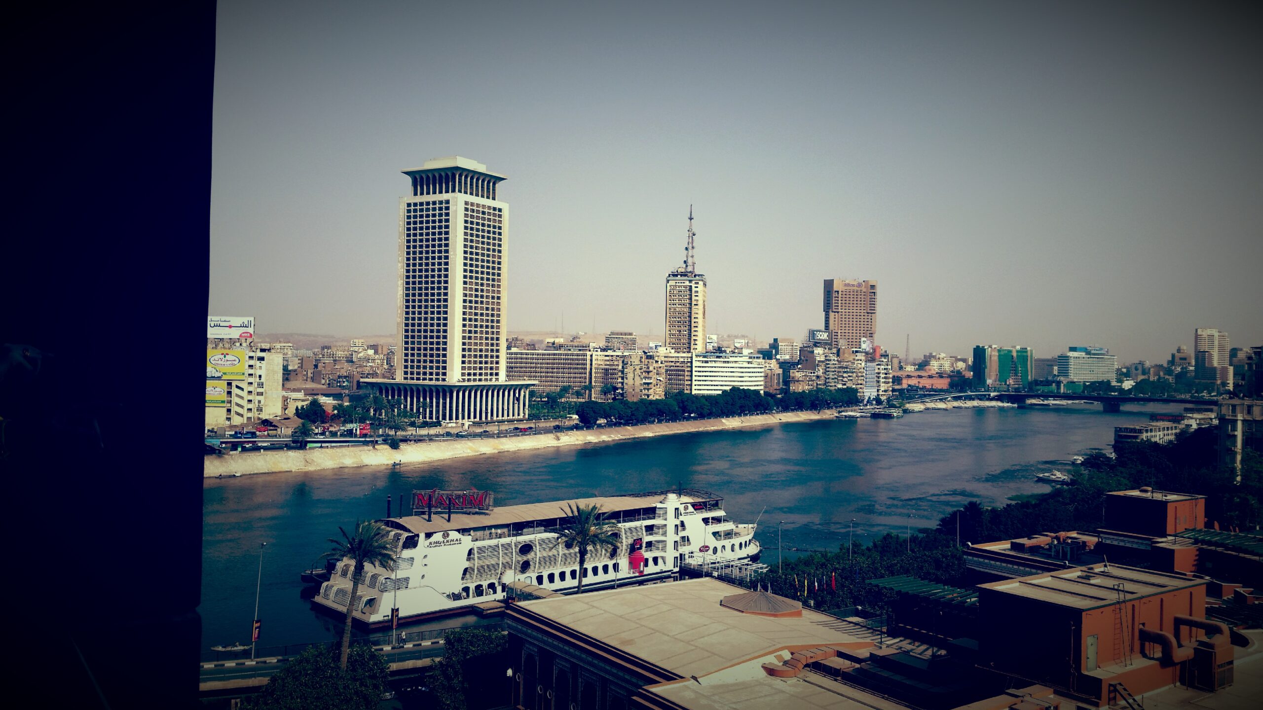 nada alasmi took a photo of the nile in egypt with a boat